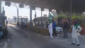 ਕਿਸਾਨਾਂ ਨੇ ਲਾਡੋਵਾਲ ਟੋਲ ਪਲਾਜ਼ਾ ਕੀਤਾ ਫ੍ਰੀ, ਮੰਗਾਂ ਨੂੰ ਲੈ ਕੇ ਪੱਕਾ ਮੋਰਚਾ ਕਿਸਾਨਾਂ ਨੇ ਲਾਡੋਵਾਲ ਟੋਲ ਪਲਾਜ਼ਾ ਕੀਤਾ ਫ੍ਰੀ, ਮੰਗਾਂ ਨੂੰ ਲੈ ਕੇ ਪੱਕਾ ਮੋਰਚਾ