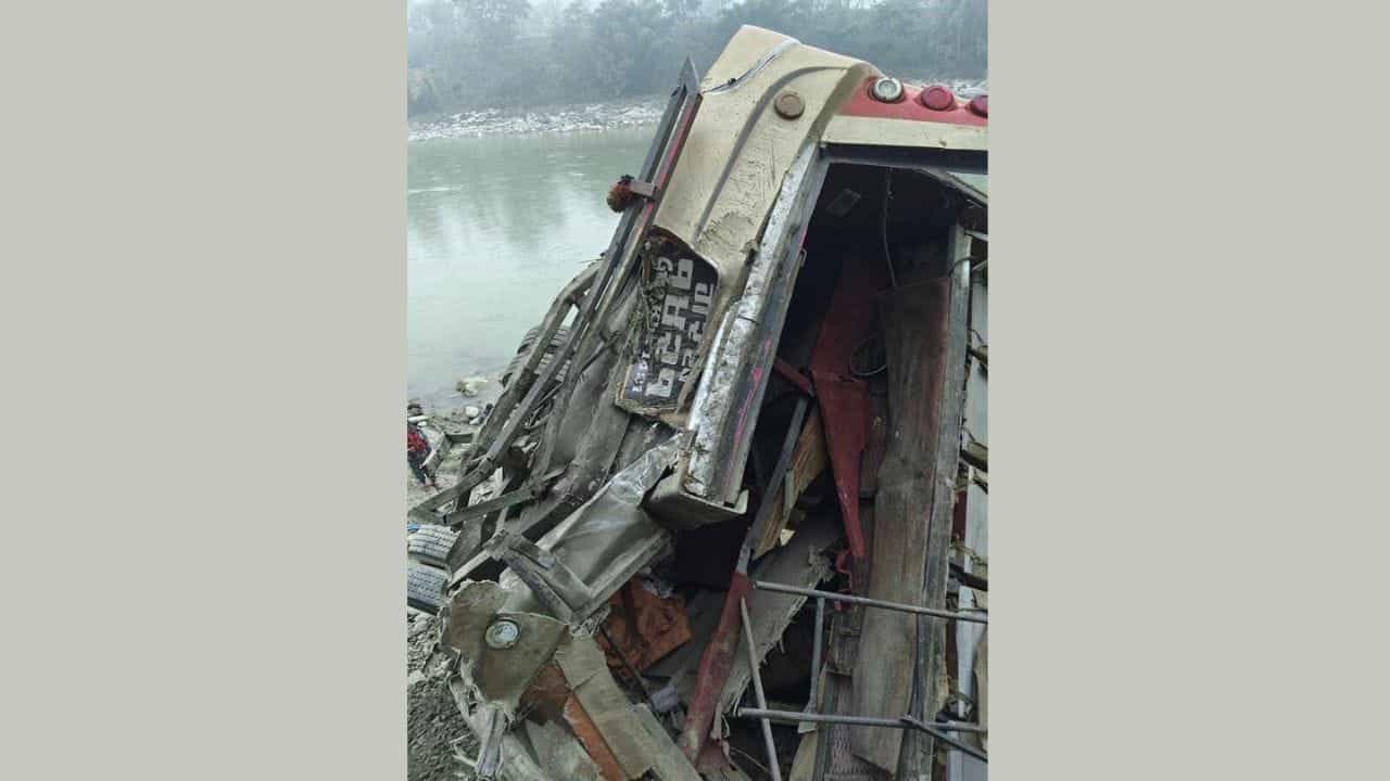 ਨੇਪਾਲ: ਪੋਖਰਾ ਤੋਂ ਕਾਠਮੰਡੂ ਜਾ ਰਹੀ ਬੱਸ ਨਦੀ ਵਿੱਚ ਡਿੱਗੀ, ਨਿਊਜ਼ੀਲੈਂਡ ਦੇ 2 ਸੈਲਾਨੀ ਸਮੇਤ 18 ਦੀ ਮੌਤ, 27 ਲੋਕ ਜ਼ਖਮੀ