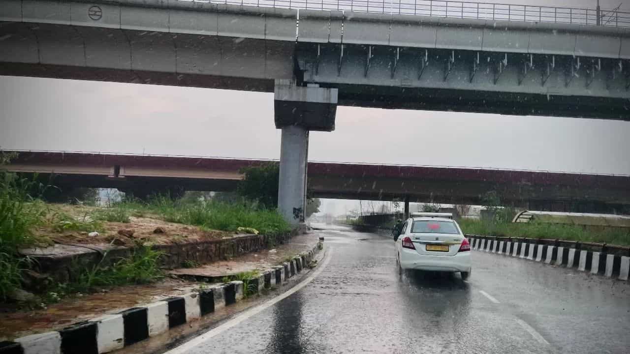 Weather Update: ਪੰਜਾਬ ਚ ਅੱਜ ਤੂਫ਼ਾਨ ਦਾ ਅਲਰਟ, ਬਾਰਿਸ਼ ਦੀ ਭਵਿੱਖਬਾਣੀ; ਤਾਪਮਾਨ ਆਮ ਨਾਲੋਂ ਵੱਧ Weather Update: ਪੰਜਾਬ ਚ ਅੱਜ ਤੂਫ਼ਾਨ ਦਾ ਅਲਰਟ, ਬਾਰਿਸ਼ ਦੀ ਭਵਿੱਖਬਾਣੀ; ਤਾਪਮਾਨ ਆਮ ਨਾਲੋਂ ਵੱਧ