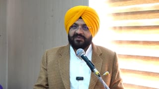 ਰਾਹੁਲ-ਬਿੱਟੂ ਵਿਵਾਦ ‘ਚ ਮੰਤਰੀ ਸੌਂਧ ਦੀ ਐਂਟਰੀ: ਕੋਟਲੀ ਦਾ ਬਿਆਨ ਮਹਿਜ਼ ਦਿਖਾਵਾ, ਸਾਂਝੇ ਹਨ ਘਰ ਤੇ ਕਾਰੋਬਾਰ