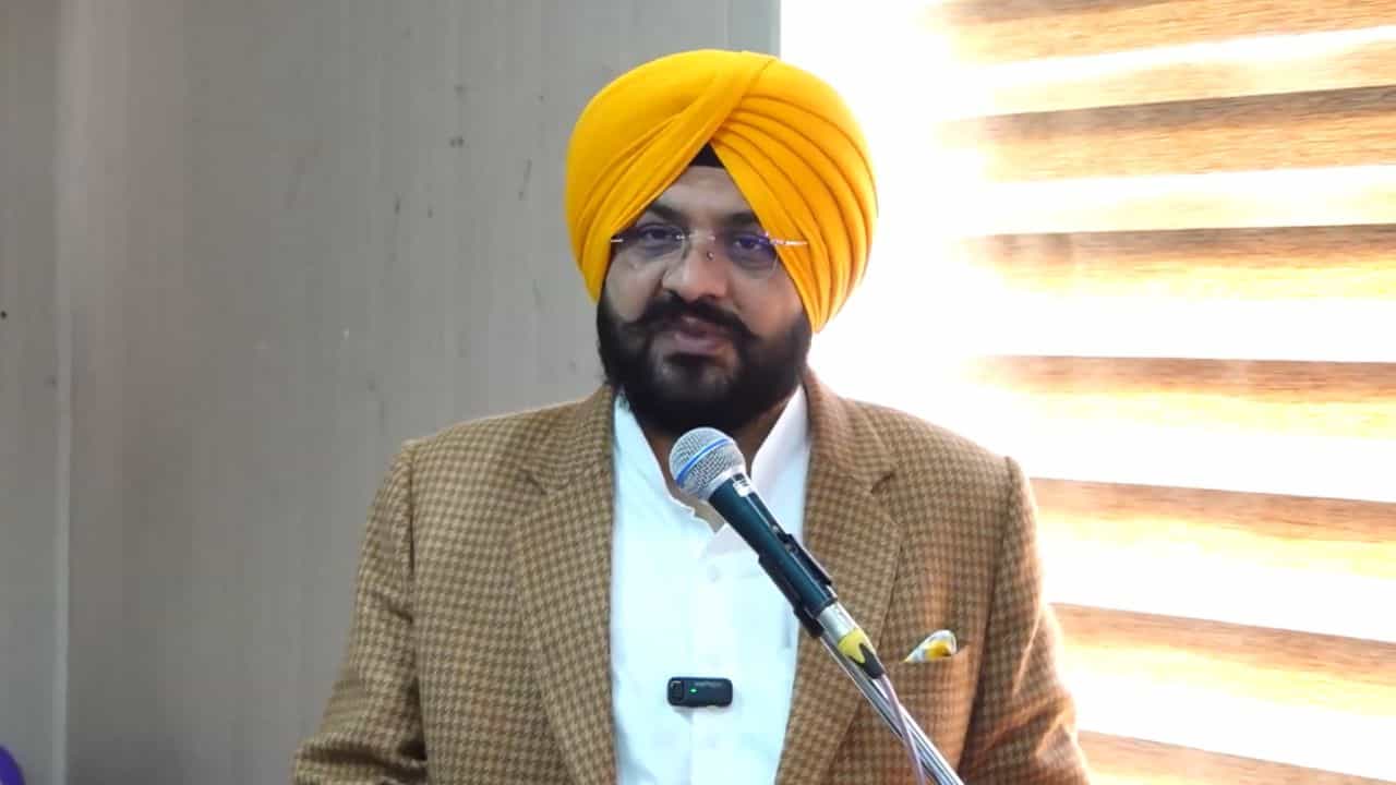 ਰਾਹੁਲ-ਬਿੱਟੂ ਵਿਵਾਦ ਚ ਮੰਤਰੀ ਸੌਂਧ ਦੀ ਐਂਟਰੀ: ਕੋਟਲੀ ਦਾ ਬਿਆਨ ਮਹਿਜ਼ ਦਿਖਾਵਾ, ਸਾਂਝੇ ਹਨ ਘਰ ਤੇ ਕਾਰੋਬਾਰ