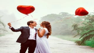 Valentines Day: ਵੈਲੇਨਟਾਈਨ ਡੇਅ ‘ਤੇ ਕੁੜੀਆਂ ਆਪਣੇ ਪਾਰਟਨਰ ਨੂੰ ਗਿਫਟ ਕਰਨ ਇਹ ਚੀਜਾਂ, ਦੇਖਦੇ ਹੀ ਹੋ ਜਾਣਗੇ ਖੁਸ਼