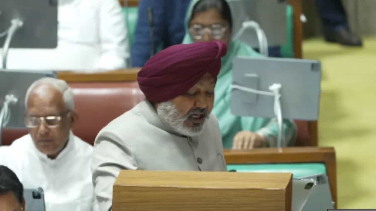 ਸਿੱਖਿਆ ਖੇਤਰ ਤੇ 19,279 ਕਰੋੜ ਰੁਪਏ, 143 ਨਵੇਂ ਕਲੀਨਿਕ, ਪੰਜਾਬ ਦਾ 2.60 ਲੱਖ ਕਰੋੜ ਰੁਪਏ ਦਾ ਬਜਟ ਪੇਸ਼, ਜਾਣੋ ਵੱਡੇ ਐਲਾਨ?