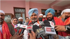 ਡੇਰਾ ਬੱਲਾਂ ਪਹੁੰਚੇ ਵਿੱਤ ਮੰਤਰੀ ਚੀਮਾ, ਬਣੇਗਾ ਗੁਰੂ ਰਵਿਦਾਸ ਬਾਣੀ ਅਧਿਐਨ ਕੇਂਦਰ ਡੇਰਾ ਬੱਲਾਂ ਪਹੁੰਚੇ ਵਿੱਤ ਮੰਤਰੀ ਚੀਮਾ, ਬਣੇਗਾ ਗੁਰੂ ਰਵਿਦਾਸ ਬਾਣੀ ਅਧਿਐਨ ਕੇਂਦਰ