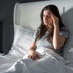 ਸਵੇਰੇ ਉੱਠਦੇ ਹੀ ਸਿਰ ਕਿਉਂ ਲੱਗਦਾ ਹੈ ਭਾਰੀ? ਜਾਣੋ ਇਸ ਪਿੱਛੇ ਛਿਪੇ ਸਿਹਤ ਦੇ ਗੰਭੀਰ ਸੰਕੇਤ