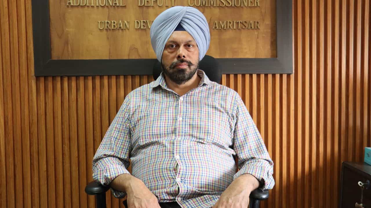 ਅੰਮ੍ਰਿਤਸਰ ਹਵਾਈ ਅੱਡੇ ਦੇ ਆਲੇ-ਦੁਆਲੇ ਡਰੋਨ ਉਡਾਉਣ ਤੇ ਲੱਗੀ ਰੋਕ, ਵਿਆਹ ਸਮਾਗਮਾਂ ਲਈ ਵੀ ਲੈਣੀ ਪਵੇਗੀ ਮਨਜ਼ੂਰੀ