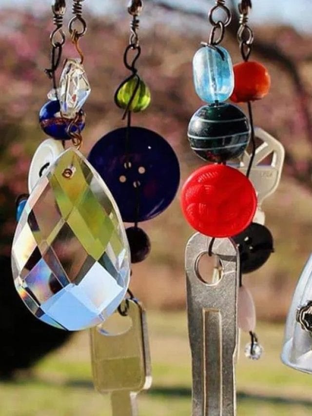 ਘਰ 'ਚ ਸੁਖ-ਸ਼ਾਂਤੀ ਅਤੇ ਖੁਸ਼ਹਾਲੀ ਲਿਆਉਣਗੇ ਵਿੰਡ ਚਾਈਮਜ਼, ਜਾਣੋ ਕਿਸ ਦਿਸ਼ਾ 'ਚ ਲਗਾਉਣਾ ਹੁੰਦਾ ਹੈ ਸ਼ੁਭ