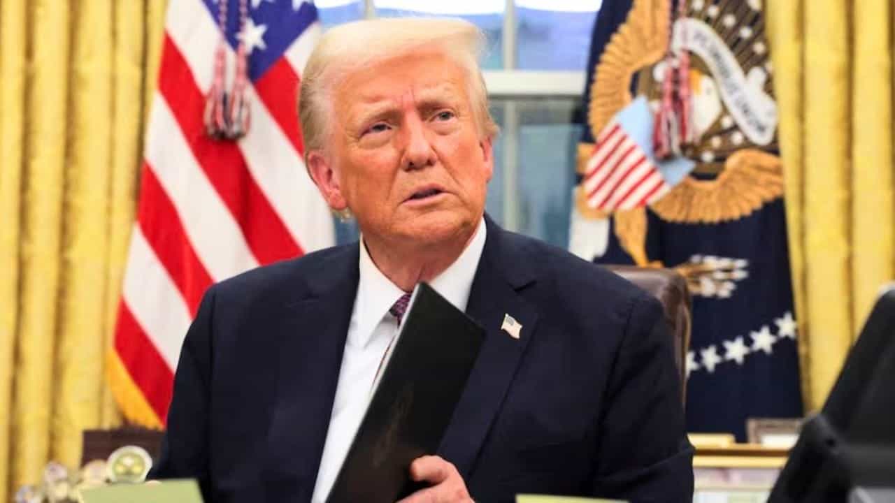 ਜੰਗ ਦੌਰਾਨ ਟਰੰਪ ਦਾ ਈਰਾਨੀ ਲੋਕਾਂ ਨੂੰ ਵੱਡਾ ਸੰਦੇਸ਼,ਹੁਣ ਤੁਸੀਂ ਆਪਣੀ ਸਰਕਾਰ ਸੰਭਾਲੋ