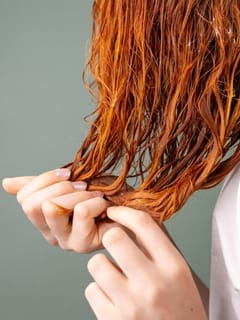 ਗਰਮੀਆਂ ‘ਚ ਕੰਡੀਸ਼ਨਰ ਨਹੀਂ… ਸ਼ੈਂਪੂ ਤੋਂ ਬਾਅਦ ਵਾਲਾਂ ‘ਤੇ ਲਗਾਓ ਇਹ ਚੀਜ਼...