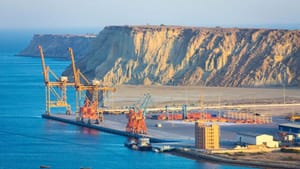 ਹੋਰਮੁਜ਼ 'ਚ ਈਰਾਨ ਦੀ ਵੱਡੀ ਵਸੂਲੀ, ਜਹਾਜ਼ਾਂ ਤੋਂ ਲੈ ਰਿਹਾ 18 ਕਰੋੜ ਰੁਪਏ ਟੋਲ ਹੋਰਮੁਜ਼ 'ਚ ਈਰਾਨ ਦੀ ਵੱਡੀ ਵਸੂਲੀ, ਜਹਾਜ਼ਾਂ ਤੋਂ ਲੈ ਰਿਹਾ 18 ਕਰੋੜ ਰੁਪਏ ਟੋਲ