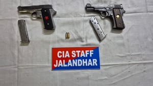 ਜਲੰਧਰ ਪੁਲਿਸ ਨੇ ਜੋਗਾ ਫੋਲੜੀਵਾਲ ਤੇ ਸੋਨੂੰ ਖੱਤਰੀ ਗੈਂਗ ਦੇ 2 ਗੁਰਗੇ ਕੀਤੇ ਕਾਬੂ