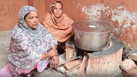 ਪੰਜਾਬ ਦੇ ਸਕੂਲਾਂ 'ਚ LPG ਸੰਕਟ; ਚੁੱਲ੍ਹਿਆਂ 'ਤੇ ਤਿਆਰ ਹੋ ਰਿਹਾ ਮਿਡ-ਡੇ ਮੀਲ