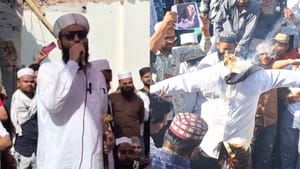 ਈਰਾਨੀ ਲੀਡਰ ਦੀ ਮੌਤ 'ਤੇ ਰੋਸ, ਲੁਧਿਆਣਾ 'ਚ ਫੂਕਿਆ ਇਜ਼ਰਾਈਲੀ PM ਦਾ ਪੁਤਲਾ