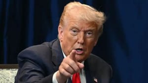 48 ਘੰਟਿਆਂ 'ਚ ਨਾ ਖੋਲ੍ਹਿਆ ਹੋਰਮੁਜ਼ ਜਲਡਮਰੂ ਤਾਂ ਈਰਾਨ 'ਤੇ ਹੋਵੇਗਾ ਹਮਲਾ: ਟਰੰਪ