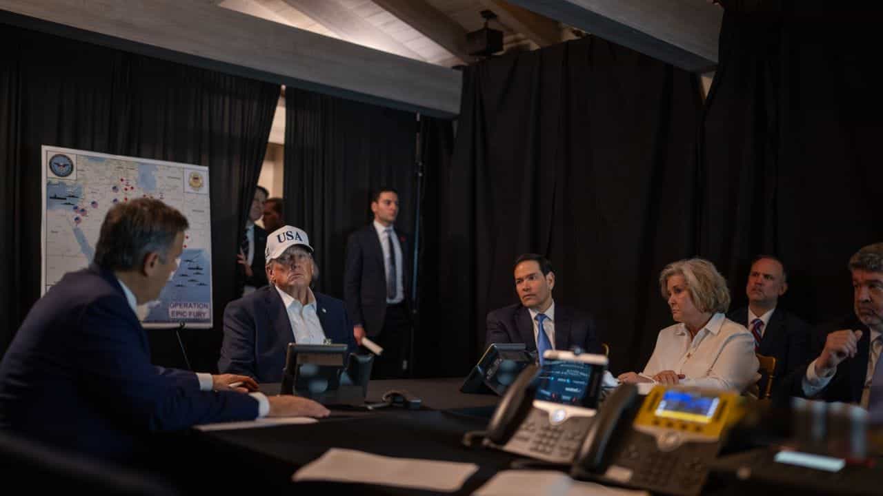 ਅਮਰੀਕੀ ਵਿਦੇਸ਼ ਮੰਤਰੀ ਅਤੇ ਰੱਖਿਆ ਮੰਤਰੀ ਦੇ ਘਰ ਦੇ ਉੱਪਰੋਂ ਉੱਡਿਆ ਸ਼ੱਕੀ ਡਰੋਨ, ਅੰਡਰਗ੍ਰਾਉਂਡ ਹੋਏ ਰੂਬੀਓ-ਹੇਗਸੇਥ