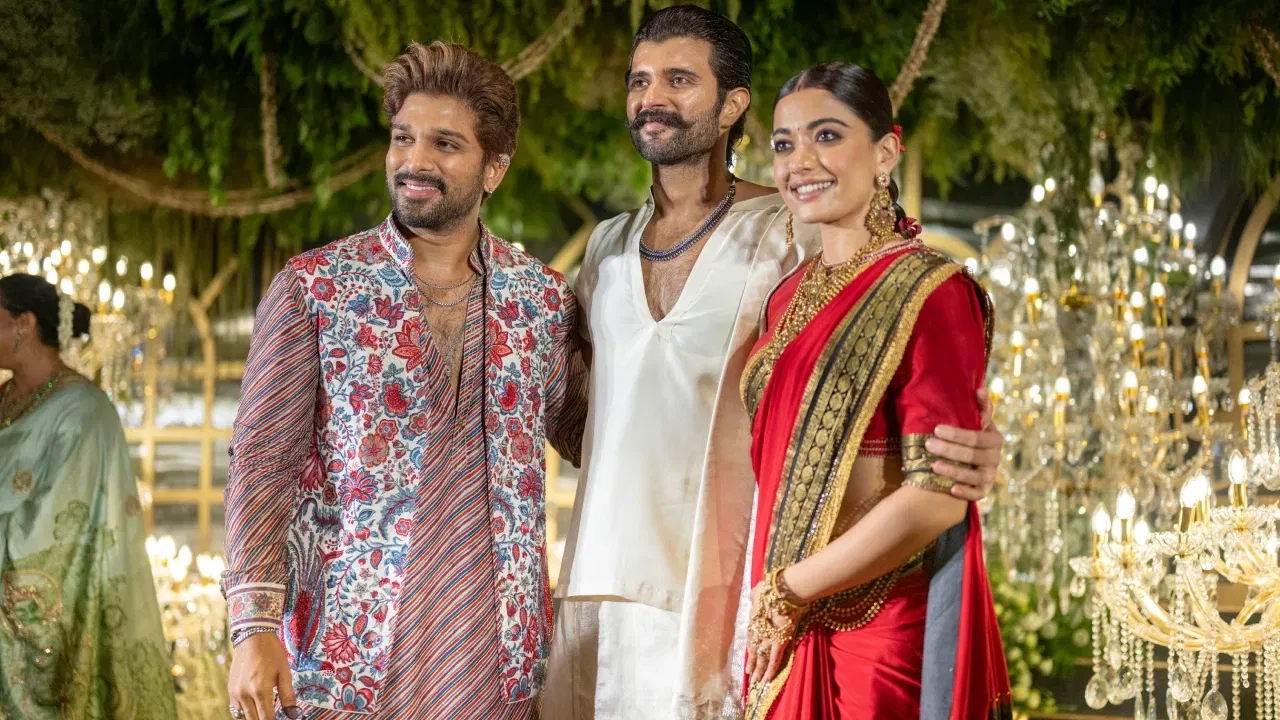 ਰਸ਼ਮਿਕਾ ਅਤੇ ਵਿਜੇ ਦੋਵੇਂ ਫਿਲਮ ਇੰਡਸਟਰੀ ਦੇ ਵੱਡੇ ਨਾਮ ਹਨ। ਉਨ੍ਹਾਂ ਦੀ ਤਗੜੀ ਫੈਨ ਫਾਲੋਇੰਗ ਹੈ ਅਤੇ ਉਨ੍ਹਾਂ ਨੇ ਕਈ ਪ੍ਰਮੁੱਖ ਫਿਲਮ ਨਿਰਮਾਤਾਵਾਂ ਅਤੇ ਅਦਾਕਾਰਾਂ ਨਾਲ ਕੰਮ ਕੀਤਾ ਹੈ। ਇਸ ਲਈ, ਇਨ੍ਹਾਂ ਪ੍ਰਮੁੱਖ ਸਿਤਾਰਿਆਂ ਨੇ ਰਿਸੈਪਸ਼ਨ ਵਿੱਚ ਸ਼ਿਰਕਤ ਕੀਤੀ।