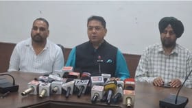 ਅਮਨ ਅਰੋੜਾ ਦਾ ਐਲਾਨ, ਪੰਜਾਬ ਦੇ 13,000 ਪਿੰਡਾਂ 'ਚ ਲੱਗਣਗੀਆਂ ਸੋਲਰ ਸਟ੍ਰੀਟ ਲਾਈਟ