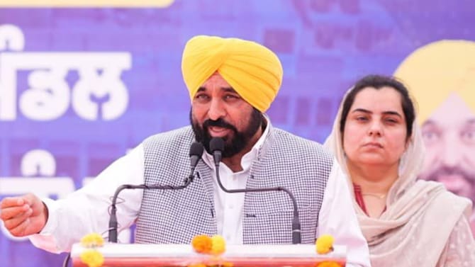 CM ਮਾਨ ਦਾ ਐਲਾਨ, 8 ਦੇ ਟੌਪਰਾਂ ਨੂੰ ਸਕੂਲ ਆਫ ਐਮੀਨੈਂਸ 'ਚ ਮਿਲੇਗੀ ਸਿੱਧੀ ਐਂਟਰੀ