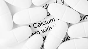 ਕੈਲਸ਼ੀਅਮ ਲੈਣ 'ਤੇ ਵੀ ਕਿਉਂ ਹੁੰਦਾ ਹੈ ਹੱਡੀਆਂ 'ਚ ਦਰਦ? ਜਾਣੋ ਇਸ ਦੇ ਅਸਲ ਕਾਰਨ ਕੈਲਸ਼ੀਅਮ ਲੈਣ 'ਤੇ ਵੀ ਕਿਉਂ ਹੁੰਦਾ ਹੈ ਹੱਡੀਆਂ 'ਚ ਦਰਦ? ਜਾਣੋ ਇਸ ਦੇ ਅਸਲ ਕਾਰਨ