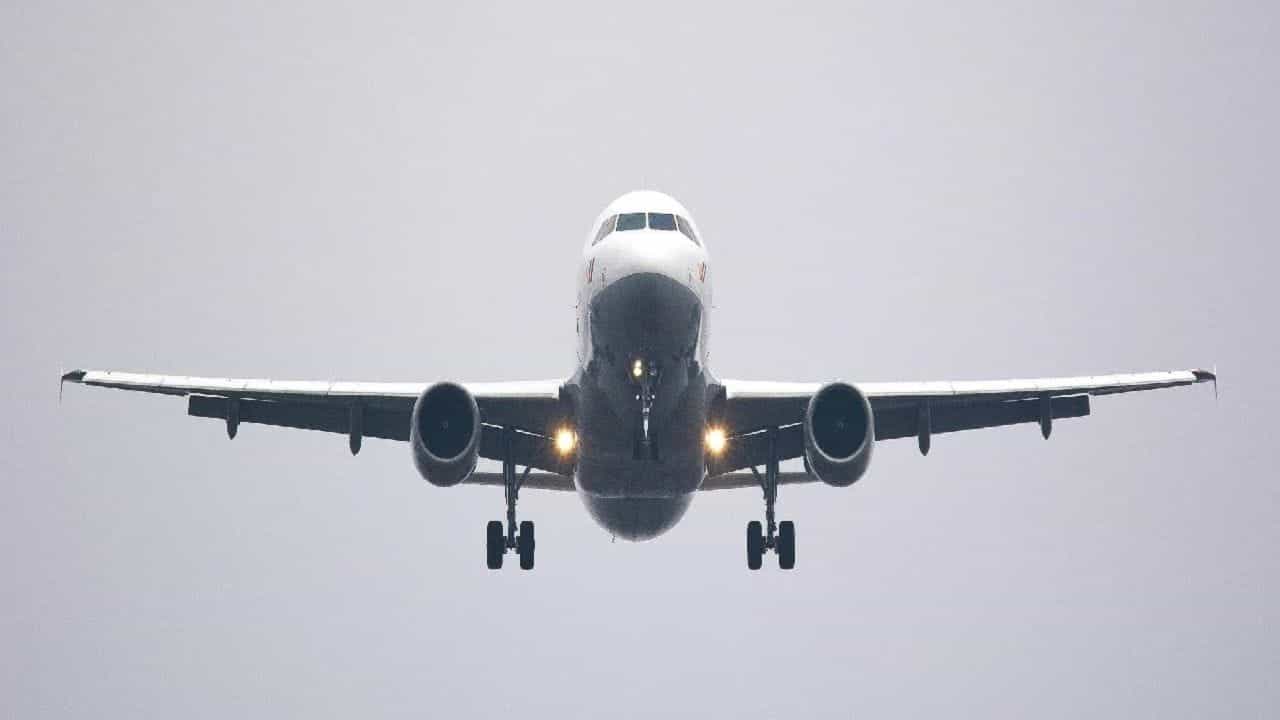 NRI ਦੇਸ਼ ਪਰਤਦੇ ਹੀ ਬਣਾ ਸਕਣਗੇ OCI ਕਾਰਡ, ਸਰਕਾਰ ਨੇ 6 ਮਹੀਨੇ ਸਟੇਅ ਦੀ ਸ਼ਰਤ ਹਟਾਈ; ਹੋਰ ਕਿਹੜੇ ਬਦਲਾਅ?