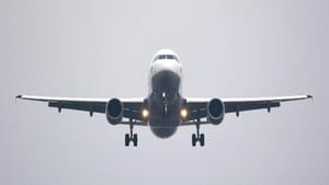 NRI ਦੇਸ਼ ਪਰਤਦੇ ਹੀ ਬਣਾ ਸਕਣਗੇ OCI ਕਾਰਡ,ਸਰਕਾਰ ਨੇ 6 ਮਹੀਨੇ ਸਟੇਅ ਦੀ ਸ਼ਰਤ ਹਟਾਈ