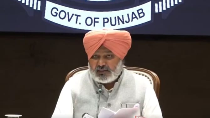 ਬੇਅਦਬੀ ਖਿਲਾਫ ਸਖ਼ਤ ਕਾਨੂੰਨ ਬਣਾਉਣ 'ਤੇ ਲੱਗੀ ਮੋਹਰ, ਪੰਜਾਬ ਕੈਬਨਿਟ ਦਾ ਫੈਸਲਾ