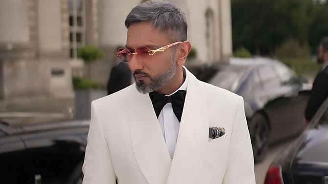 ਹਨੀ ਸਿੰਘ ਦੇ ਗਾਣਿਆਂ 'ਤੇ ਉੱਠੇ ਸਵਾਲ, ਨਸ਼ੇ ਤੇ ਗਨ ਕਲਚਰ ਪ੍ਰਮੋਟ ਕਰਨ ਦੇ ਆਰੋਪ