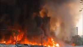 ਲਖਨਊ ਵਿੱਚ ਭਿਆਨਕ ਅੱਗ, 1,200 ਝੁੱਗੀਆਂ ਸੜ ਕੇ ਸੁਆਹ, 100 ਸਿਲੰਡਰ ਫਟੇ