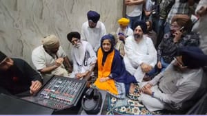 ਹੋਰ ਵੀ ਸੁਰੀਲੀ ਹੋਵੇਗੀ ਗੁਰਬਾਣੀ ਦੀ ਆਵਾਜ਼, ਲੱਗੇ 130 High Tech ਸਾਉਂਡ ਸਿਸਟਮ ਹੋਰ ਵੀ ਸੁਰੀਲੀ ਹੋਵੇਗੀ ਗੁਰਬਾਣੀ ਦੀ ਆਵਾਜ਼, ਲੱਗੇ 130 High Tech ਸਾਉਂਡ ਸਿਸਟਮ