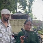 AAP ਦੀ ਬਲਾਕ ਪ੍ਰਧਾਨ ਚੋਰਾਂ ਨਾਲ ਭਿੜੀ, ਖੋਹੀ ਨਕਲੀ ਪਿਸਤੌਲ; ਲੁਟੇਰੇ ਨਕਦੀ ਤੇ ਸੋਨਾ ਲੈ ਕੇ ਫ਼ਰਾਰ ਹੋਣ ‘ਚ ਕਾਮਯਾਬ