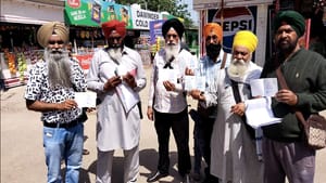 ਅਟਾਰੀ-ਵਾਘਾ ਬਾਰਡਰ 'ਤੇ ਰੋਕੇ ਗਏ 27 ਸ਼ਰਧਾਲੂ, ਅਜੇ ਨਹੀਂ ਮਿਲਿਆ ਅਪਰੂਵਲ