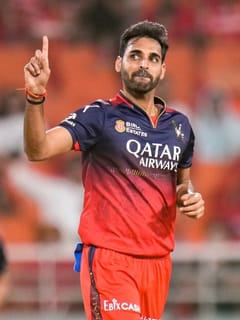 ਭੁਵਨੇਸ਼ਵਰ ਕੁਮਾਰ ਨੇ IPL ‘ਚ ਲਗਾਇਆ ਦੋਹਰਾ ਸੈਂਕੜਾ...