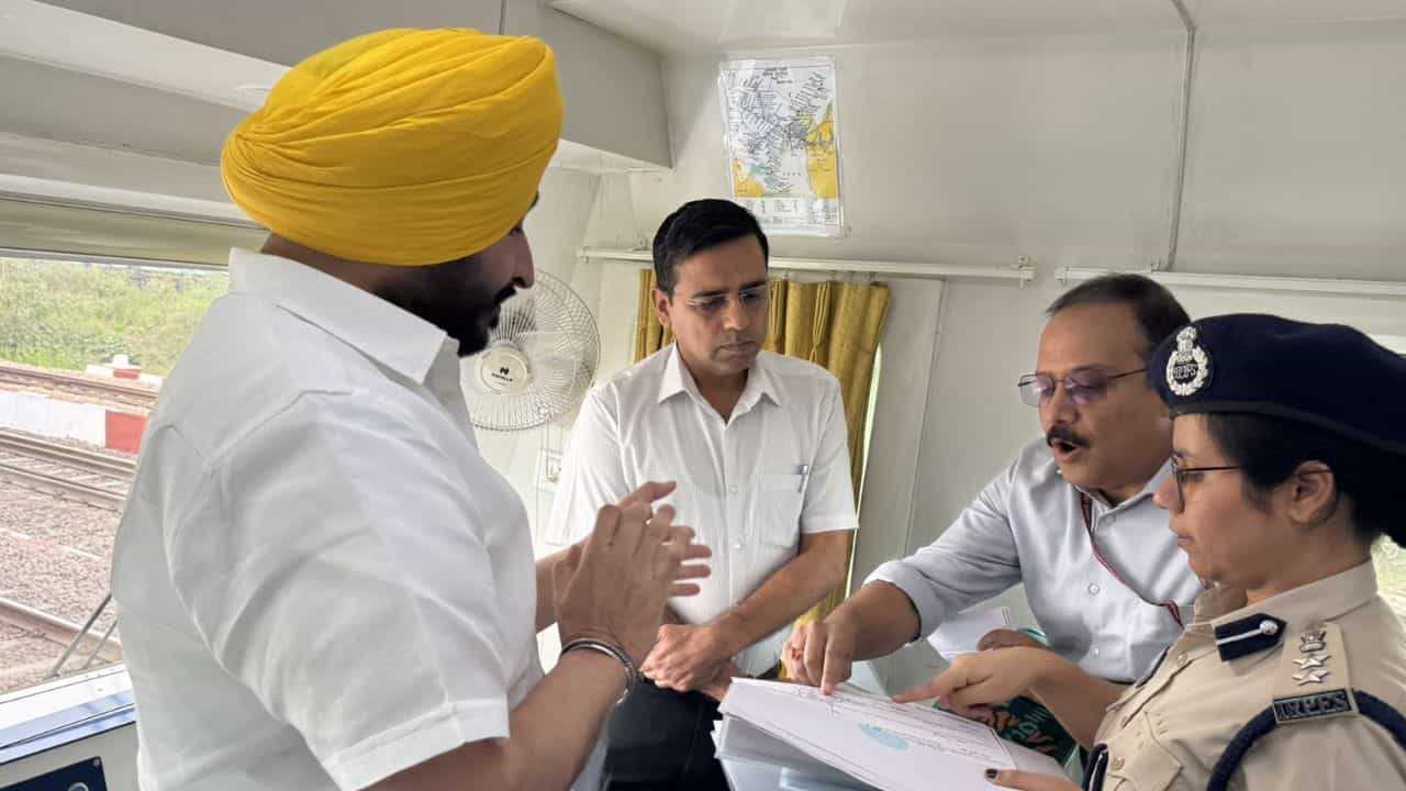 ਪੰਜਾਬ ਨੂੰ ਅੱਗ ਲਾਉਣ ਦੀ ਦੁਬਾਰਾ ਬਹੁਤ ਵੱਡੀ ਕੋਸ਼ਿਸ਼ ਹੋ ਰਹੀ, ਪਟਿਆਲਾ ਬਲਾਸਟ ਤੇ ਬੋਲੇ ਰਵਨੀਤ ਬਿੱਟੂ