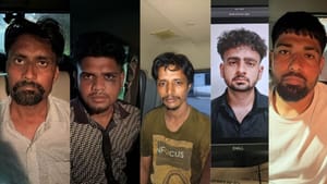 ਚੰਡੀਗੜ੍ਹ BJP ਦਫ਼ਤਰ ਧਮਾਕਾ: 5 ਮੁਲਜ਼ਮ ਗ੍ਰਿਫ਼ਤਾਰ, DGP ਵੱਲੋਂ ਵੱਡਾ ਖੁਲਾਸਾ ਚੰਡੀਗੜ੍ਹ BJP ਦਫ਼ਤਰ ਧਮਾਕਾ: 5 ਮੁਲਜ਼ਮ ਗ੍ਰਿਫ਼ਤਾਰ, DGP ਵੱਲੋਂ ਵੱਡਾ ਖੁਲਾਸਾ