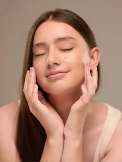 ਵਧਦੀ ਉਮਰ ਵਿੱਚ ਆਪਣੀ ਚਮੜੀ ਦਾ ਖ਼ਿਆਲ ਕਿਵੇਂ ਰੱਖੀਏ?...