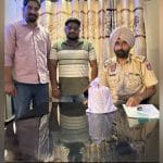 ਅੰਮ੍ਰਿਤਸਰ ‘ਚ ਪੁਲਿਸ ਤੇ ਬੀਐਸਐਫ ਵੱਲੋਂ ਵੱਡੀ ਕਾਰਵਾਈ, ਸਰਹੱਦ ‘ਤੇ 980 ਗ੍ਰਾਮ ਹੈਰੋਇਨ ਜ਼ਬਤ; ਤਸਕਰਾਂ ਦੀ ਭਾਲ ਜਾਰੀ