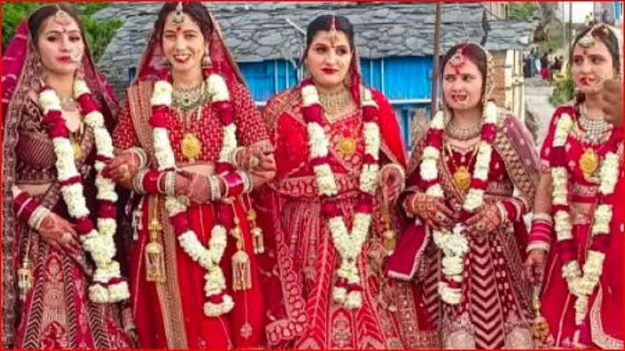 5 ਦੁਲਹਨਾਂ ਬਾਰਾਤ ਲੈ ਕੇ ਪਹੁੰਚੀਆਂ ਪਤੀ ਦੇ ਘਰ, 1 ਧੀ ਦੀ ਹੋਈ ਵਿਦਾਈ... ਇਸ ਪਰਿਵਾਰ ਚ ਇੱਕੋ ਸਮੇਂ ਹੋਏ 6 ਵਿਆਹ