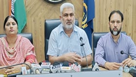 ਜਲੰਧਰ ਪਹੁੰਚੇ ਮੰਤਰੀ ਕਟਾਰੂਚੱਕ ਨੇ ਕਣਕ ਖਰੀਦ ਨੂੰ ਲੈ ਕੇ ਕੀਤੀ ਮੀਟਿੰਗ