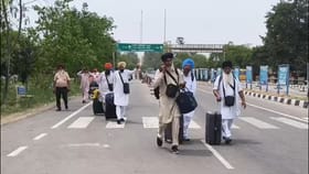 ਪਾਕਿਸਤਾਨ ਤੋਂ ਵਾਪਸ ਪਰਤਿਆ ਸਿੱਖ ਸ਼ਰਧਾਲੂਆਂ ਦਾ ਜੱਥਾ,ਪ੍ਰਬੰਧਾਂ ਦੀ ਕੀਤੀ ਸ਼ਲਾਘਾ