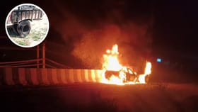 ਟਰੈਕਟਰ ਟਰਾਲੀ ਤੇ ਕਾਰ ਵਿਚਾਲੇ ਟੱਕਰ, ਹਾਦਸੇ ਤੋਂ ਬਾਅਦ ਅੱਗ ਦਾ ਗੋਲਾ ਬਣੀ ਗੱਡੀ