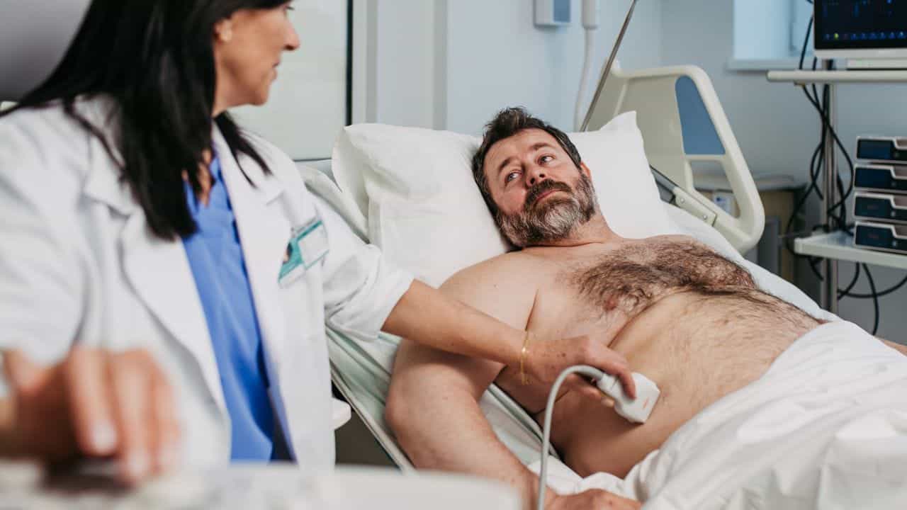 Non alcoholic fatty liver : ਨਾਨ-ਅਲਕੋਹਲਿਕ ਫੈਟੀ ਲਿਵਰ ਕੀ ਹੁੰਦਾ ਹੈ? ਕਿਸਨੂੰ ਕਿਸ ਦਾ ਖ਼ਤਰਾ ਹੈ? Non alcoholic fatty liver : ਨਾਨ-ਅਲਕੋਹਲਿਕ ਫੈਟੀ ਲਿਵਰ ਕੀ ਹੁੰਦਾ ਹੈ? ਕਿਸਨੂੰ ਕਿਸ ਦਾ ਖ਼ਤਰਾ ਹੈ?