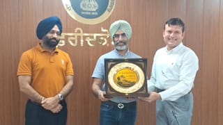 ਫਰੀਦਕੋਟ ਦੇ ਅਜੈਪਾਲ ਸਿੰਘ ਨੇ ਰਚਿਆ ਇਤਿਹਾਸ, ਮਾਊਂਟ ਐਵਰੇਸਟ ਫ਼ਤਿਹ ਕਰਨ ਵਾਲੇ ਬਣੇ ਪਹਿਲੇ ਕੈਨੇਡੀਅਨ ਸਿੱਖ