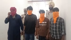 ਅੰਮ੍ਰਿਤਸਰ: ਸਰਪੰਚ ਦੇ ਘਰ ਬੰਬ ਸੁੱਟਣ ਵਾਲੇ 4 ਕਾਬੂ, ਵਿਦੇਸ਼ੋਂ ਮਿਲਦੇ ਸੀ ਨਿਰਦੇਸ