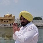 ਕੈਬਨਿਟ ਮੰਤਰੀ ਹਰਭਜਨ ਸਿੰਘ ETO ਹਰਿਮੰਦਰ ਸਾਹਿਬ ਹੋਏ ਨਤਮਸਤਕ: ਪੰਜਾਬ ਦੀ ਖੁਸ਼ਹਾਲੀ, ਸ਼ਾਂਤੀ ਤੇ ਤਰੱਕੀ ਲਈ ਕੀਤੀ ਅਰਦਾਸ