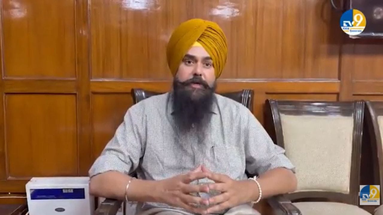 ਪੰਜਾਬ ਵਿੱਚ ਹੋਣ ਵਾਲੇ SIR ਨੂੰ ਲੈ ਕੇ ਮਾਲਵਿੰਦਰ ਸਿੰਘ ਕੰਗ ਨੇ ਚੁੱਕੇ, ਬੋਲੇ,  ਅਸੀਂ ਡੱਟ ਕੇ ਲੜਾਂਗੇ। 