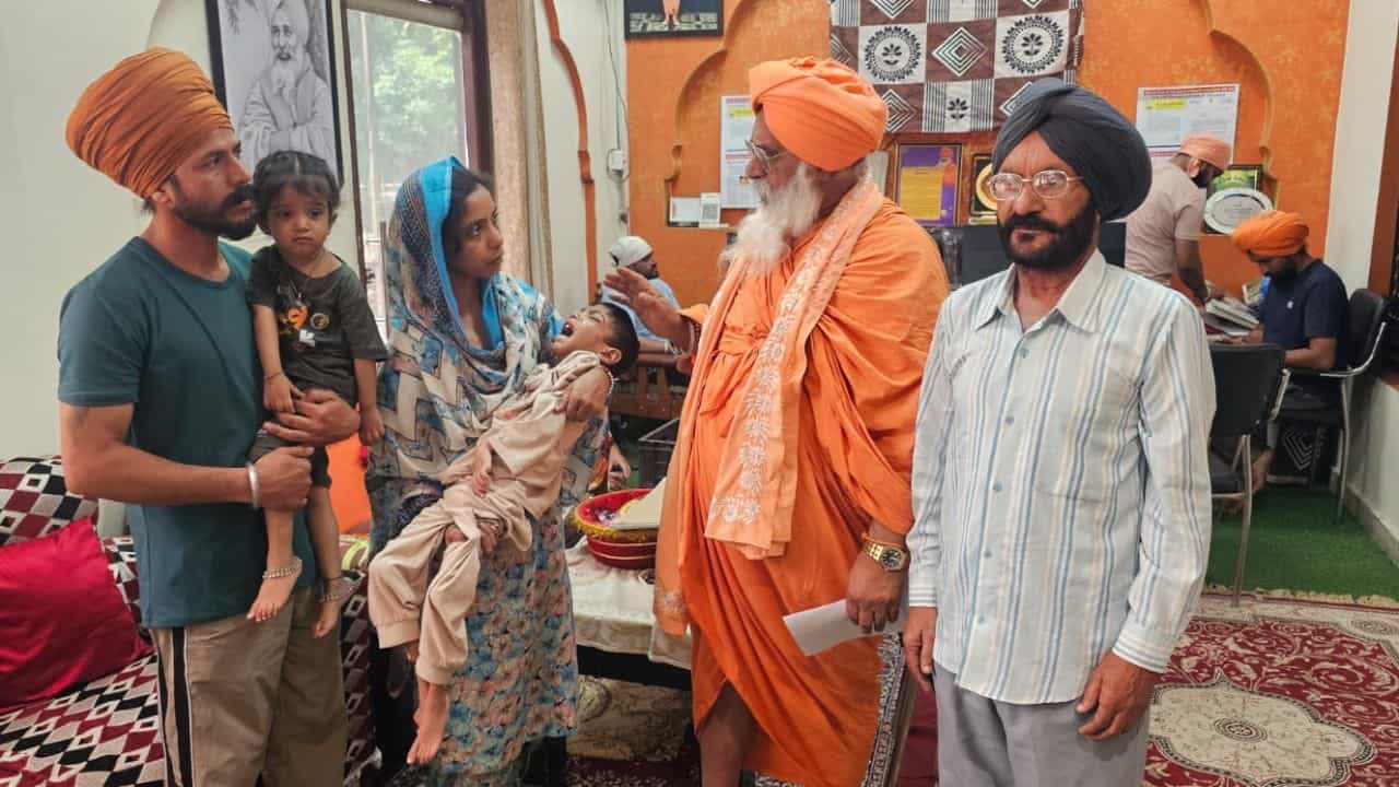 ਰੂਸੀ ਫ਼ੌਜ ਚ ਭਰਤੀ ਪੰਜਾਬੀ ਨੌਜਵਾਨ 8 ਮਹੀਨਿਆਂ ਤੋਂ ਲਾਪਤਾ, ਪਤਨੀ ਨੇ ਸੰਤ ਸੀਚੇਵਾਲ ਅੱਗੇ ਲਗਾਈ ਗੁਹਾਰ