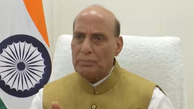 ਆਪ੍ਰੇਸ਼ਨ ਸਿੰਦੂਰ: ਰਾਜਨਾਥ ਸਿੰਘ ਵੱਲੋਂ ਤਿੰਨਾਂ ਸੈਨਾਵਾਂ ਦੇ ਤਾਲਮੇਲ ਦੀ ਸ਼ਲਾਘਾ