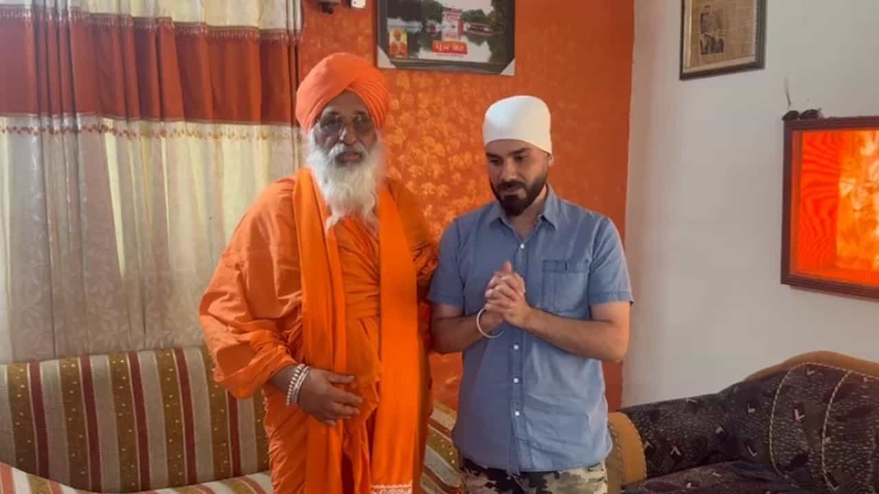 15 ਦਿਨਾਂ ਤੋਂ ਮਲੇਸ਼ੀਆ ਚ ਫਸਿਆ ਆਕਾਸ਼ ਪਰਤਿਆ ਘਰ, ਸੰਤ ਸੀਚੇਵਾਲ ਦੇ ਯਤਨ ਲਿਆਏ ਰੰਗ