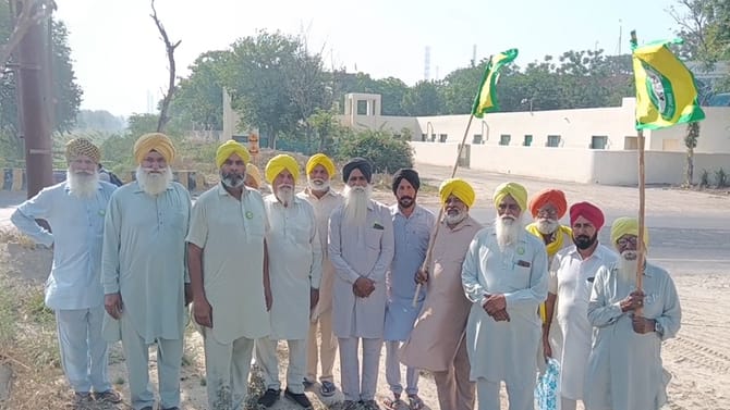 BKU ਉਗਰਾਹਾਂ ਨੇ ਟ੍ਰਾਈਡੈਂਟ ਫੈਕਟਰੀ ਖਿਲਾਫ਼ ਖੋਲਿਆ ਮੋਰਚਾ,ਬੀਤੇ ਦਿਨ ਹੋਈ ਸੀ ਰੇਡ