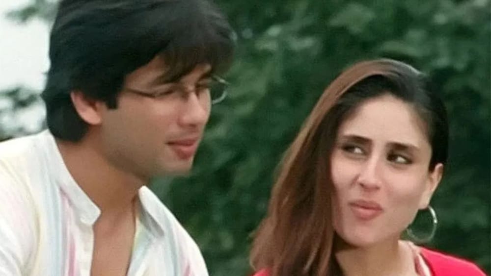 'ਜਬ ਵੀ ਮੈੱਟ' ਸ਼ਾਹਿਦ ਕਪੂਰ ਦੇ ਕਰੀਅਰ ਦੀ ਇੱਕ ਵੱਡੀ ਫਿਲਮ ਮੰਨੀ ਜਾਂਦੀ ਹੈ। ਕਰੀਨਾ ਕਪੂਰ ਖਾਨ ਨਾਲ ਉਸਦੀ ਜੋੜੀ ਇੱਕ ਸੰਪੂਰਨ ਫਿਲਮ ਸੀ, ਅਤੇ ਫਿਲਮ ਦਾ ਓਰਾ ਅਜਿਹਾ ਸੀ ਕਿ ਇਸਦੀ ਰਿਲੀਜ਼ ਤੋਂ ਕਈ ਸਾਲ ਬਾਅਦ ਵੀ, ਇਹ ਪਸੰਦੀਦਾ ਬਣੀ ਹੋਈ ਹੈ, ਪ੍ਰਸ਼ੰਸਕ ਇਸਦੇ ਸੀਕਵਲ ਲਈ ਮੰਗ ਕਰ ਰਹੇ ਹਨ। ਫਿਲਮ ਨੂੰ ਯੂਟਿਊਬ 'ਤੇ 92 ਮਿਲੀਅਨ ਵਿਊਜ਼ ਮਿਲ ਚੁੱਕੇ ਹਨ ਅਤੇ ਇਸਨੂੰ ਵਿਆਪਕ ਤੌਰ 'ਤੇ ਦੇਖਿਆ ਜਾ ਰਿਹਾ ਹੈ।